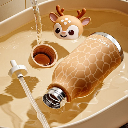 Bouteille isotherme pour enfant avec bouchon fermé