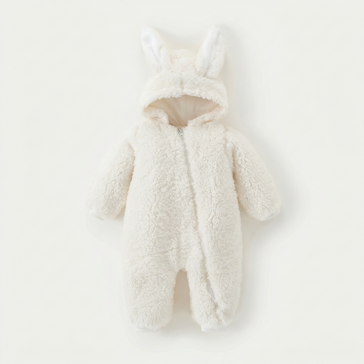 Barboteuse bébé au style tendre et douillet