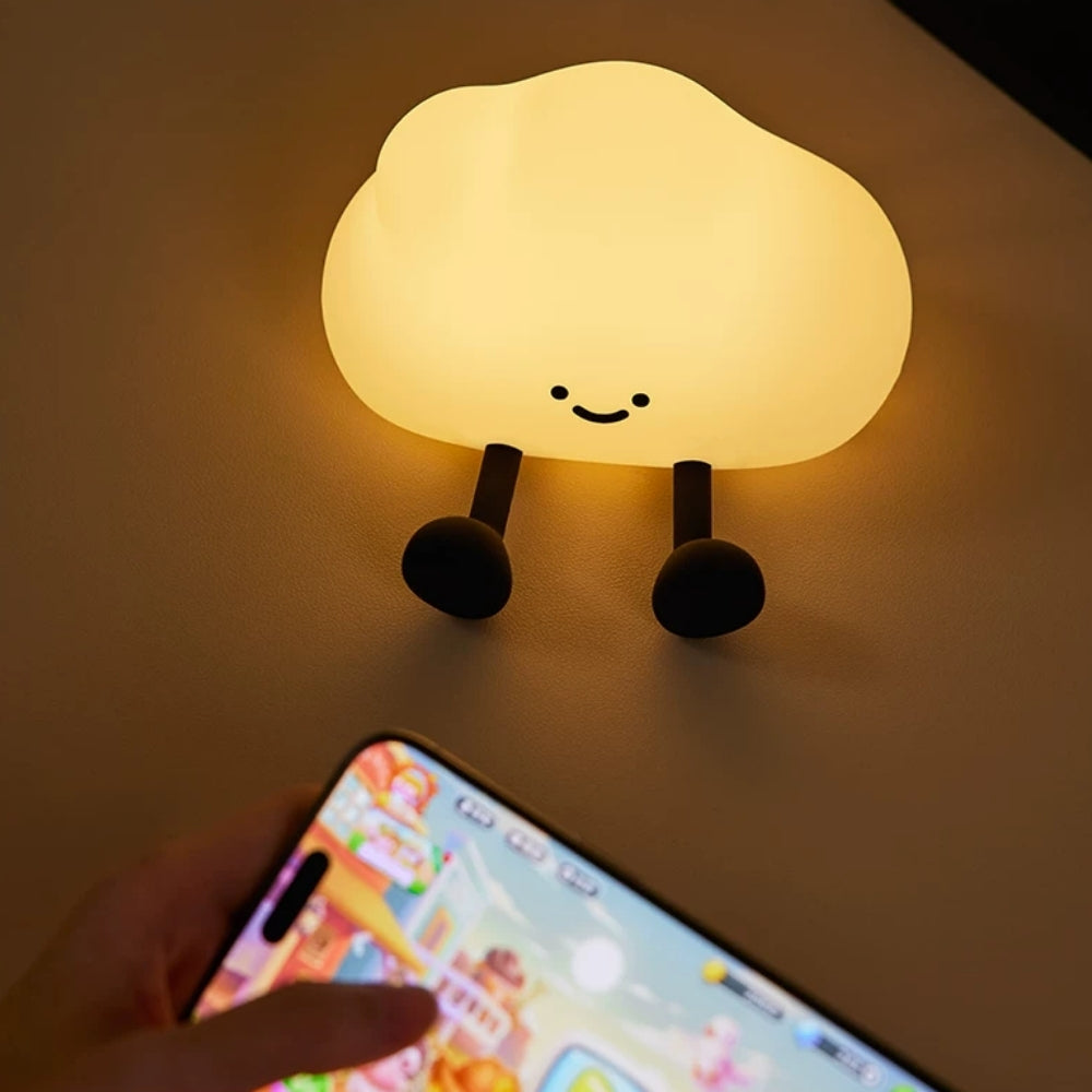 Lampe de nuit nuage utilisée comme éclairage d’appoint