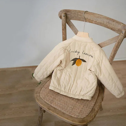 Manteau d’hiver en coton présenté de trois quarts