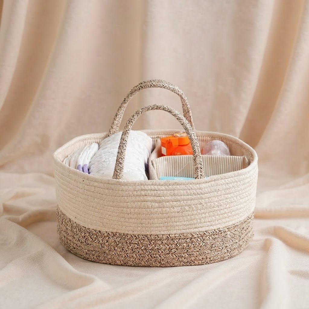 Panier de rangement pour couches avec poignées longues