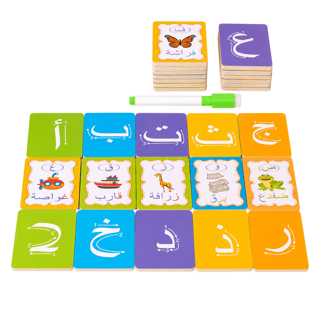 Enfant utilisant un tableau de traçage des lettres