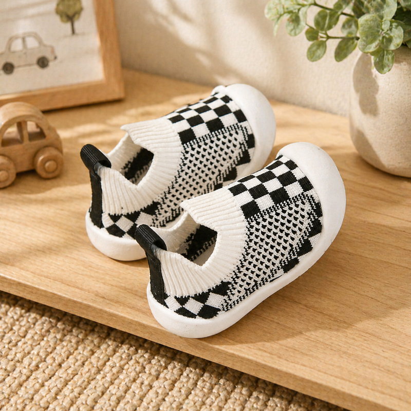 Chaussons chaussettes confortables pour tout-petit en apprentissage de la marche